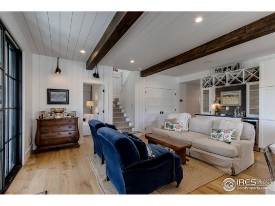 Interior, Living room, Pendant Lights, Recessed Lighting, Wooden Beams, Wood Texture Flooring