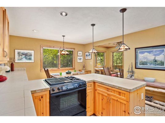 Dining room, Interior, Kitchen, Pendant Lights, Recessed Lighting
