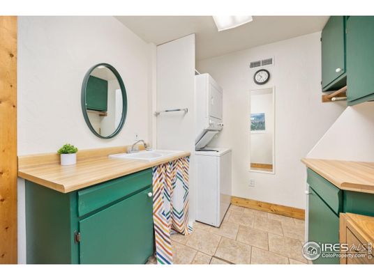 Interior, Kitchen, Washer