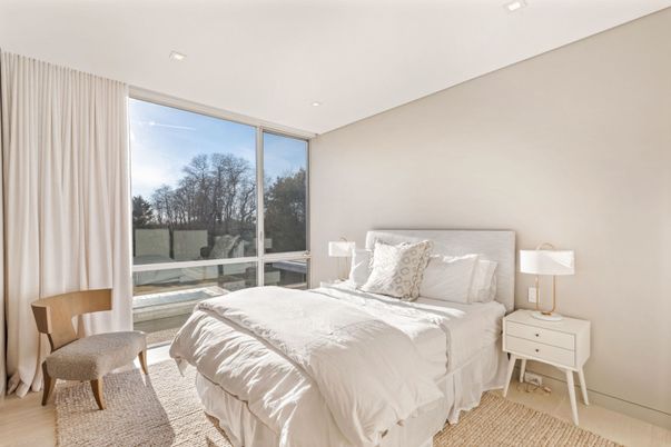 Bedroom, Interior, Recessed Lighting, Water
