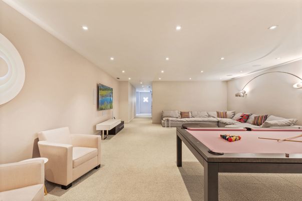 Billiard Table, Game Room, Interior, Living room, Recessed Lighting
