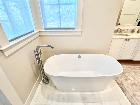 Bathroom, Free Standing Baths, Interior