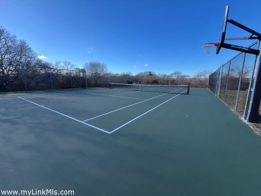 Exterior, Tennis Courts