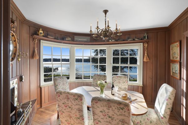 Chandelier, Dining room, Interior, Water, Wood Texture Flooring, Wooden Walls