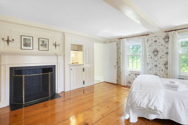 Bedroom, Fireplace, Interior, Wood Texture Flooring