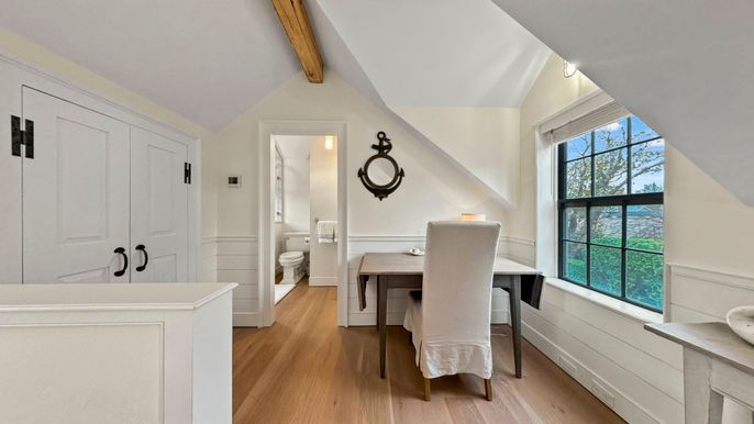 Bathroom, Home Office, Interior, Wooden Beams, Wood Texture Flooring