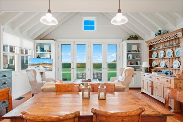 Dining room, Interior, Living room, Pendant Lights, Wood Texture Flooring