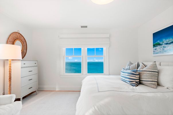Bedroom, Interior, Water