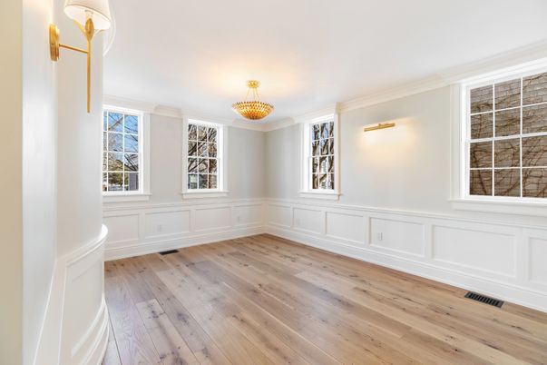 Chandelier, Empty room, Interior, Wood Texture Flooring