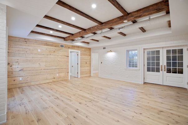 Empty room, Interior, Recessed Lighting, Wooden Beams, Wood Texture Flooring, Wooden Walls
