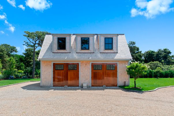 Exterior, Facade, Cape Cod