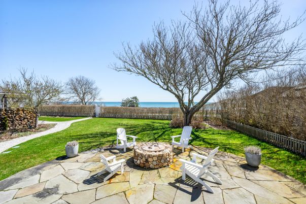 Backyard, Exterior, Water