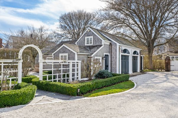 Attached, Backyard, Exterior, Facade, French Provincial