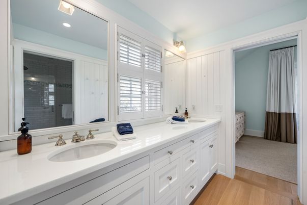 Bathroom, Dual Sink Vanities, Interior, Recessed Lighting, Wood Texture Flooring
