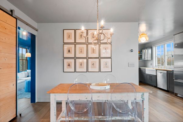 Chandelier, Interior, Kitchen, Wood Texture Flooring