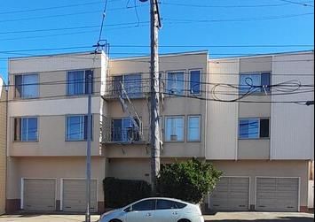 Attached, Exterior, Facade, Rowhouse
