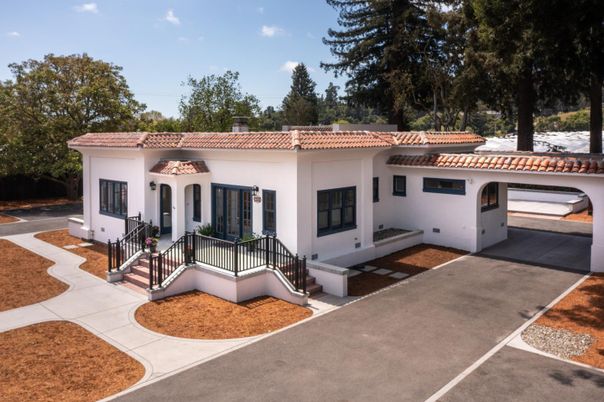 Exterior, Facade, Spanish Mediterranean