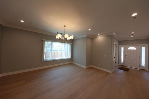 Chandelier, Empty room, Interior, Recessed Lighting, Wood Texture Flooring