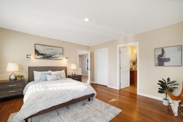 Bedroom, Interior, Recessed Lighting, Wood Texture Flooring