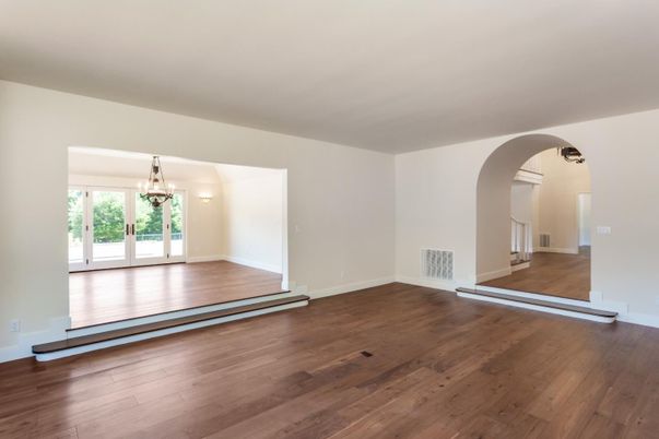 Chandelier, Empty room, Interior, Pendant Lights, Wood Texture Flooring