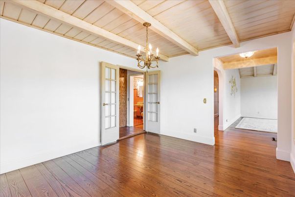 Chandelier, Empty room, Interior, Wooden Beams, Wooden Ceilings, Wood Texture Flooring