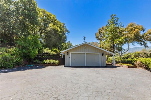 Backyard, Detached Garage, Exterior