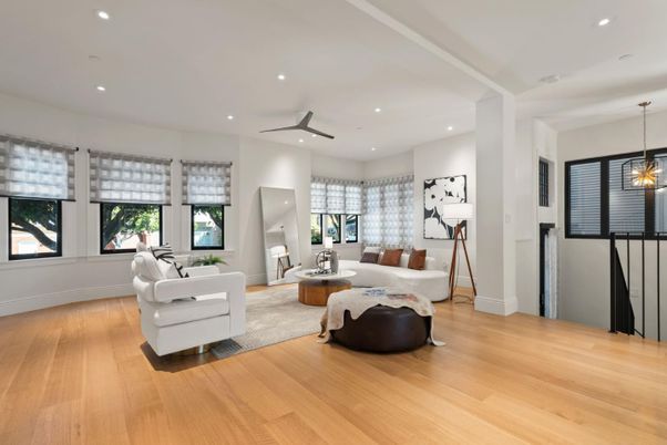 Interior, Living room, Pendant Lights, Recessed Lighting, Wood Texture Flooring