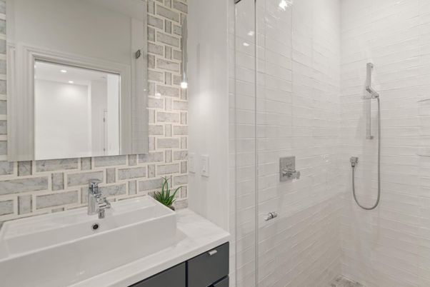 Bathroom, Interior, Pendant Lights, Recessed Lighting
