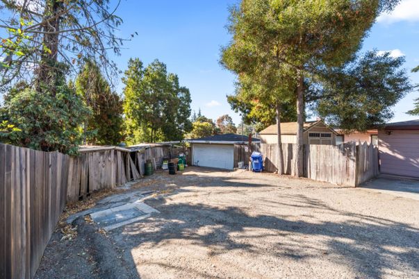 Backyard, Detached Garage, Exterior