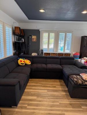 Interior, Living room, Recessed Lighting, Wood Texture Flooring