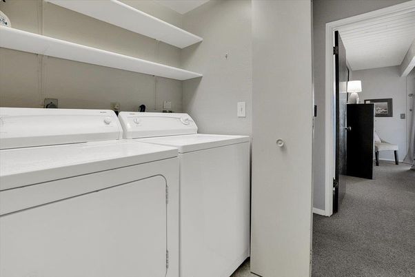 Interior, Washer