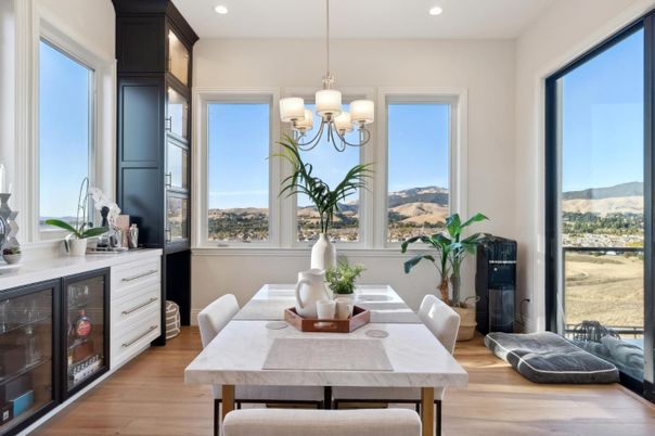 Chandelier, Dining room, Interior, Recessed Lighting, Wood Texture Flooring