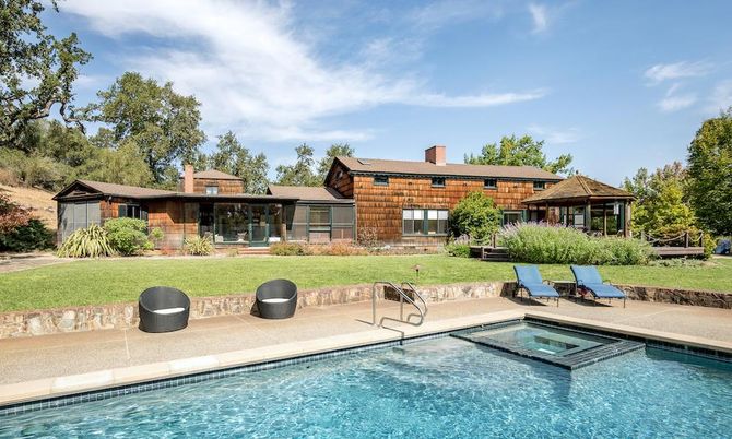 Backyard, Exterior, Pool