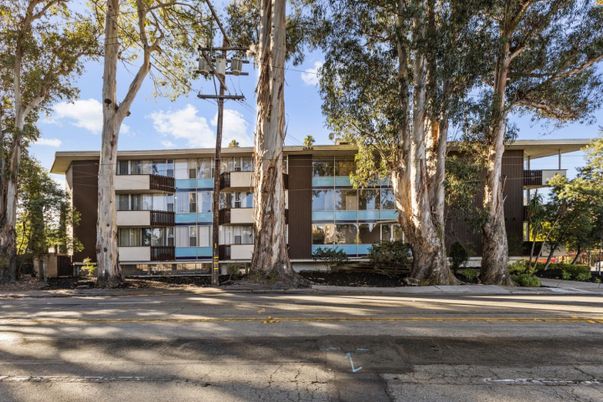 Exterior, Facade, Condo Building