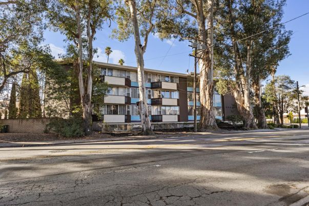 Exterior, Facade, Condo Building