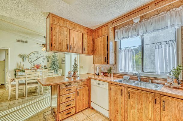 Dining room, Interior, Kitchen