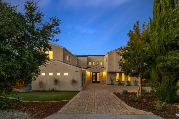 Backyard, Exterior, Facade, Mediterranean