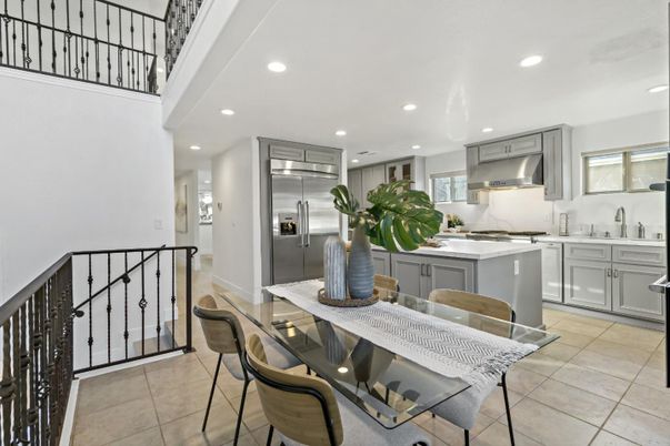 Dining room, Interior, Kitchen, Recessed Lighting, Stainless Steel Appliances