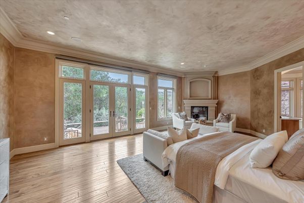 Bedroom, Fireplace, Interior, Recessed Lighting, Wood Texture Flooring