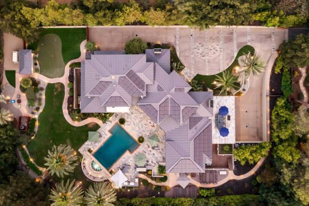 Exterior, Drone