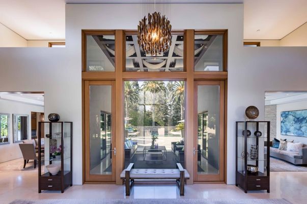 Chandelier, Dining room, Interior, Pendant Lights