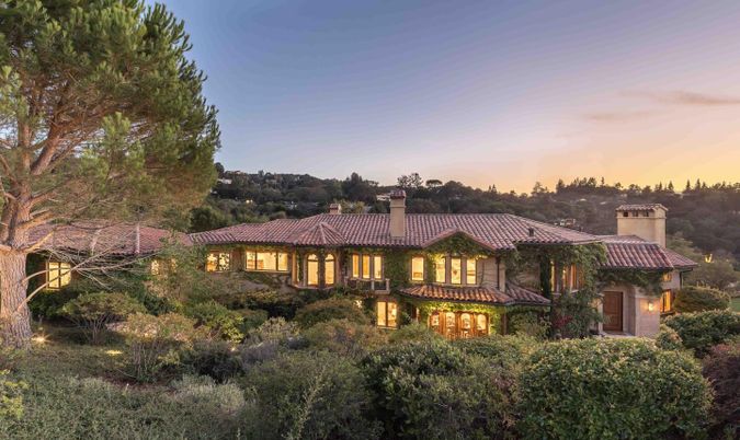 Backyard, Exterior, Facade, Mediterranean