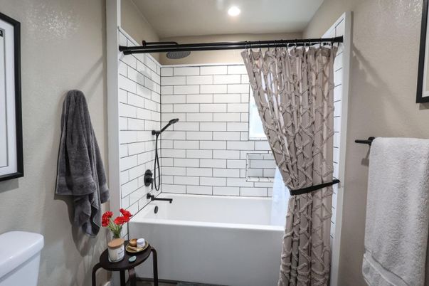 Bathroom, Interior, Recessed Lighting