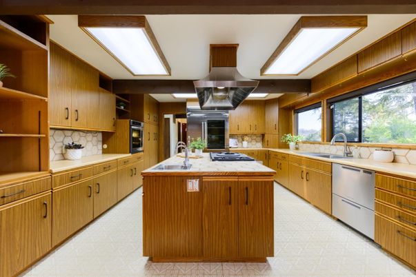 Interior, Kitchen, Stainless Steel Appliances