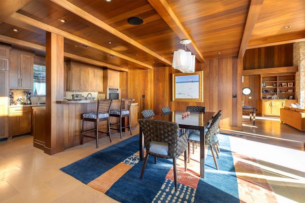 Dining room, Interior, Kitchen, Pendant Lights, Recessed Lighting, Wooden Beams, Wooden Ceilings, Wooden Walls