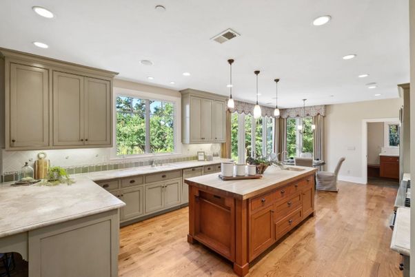 Dining room, Interior, Kitchen, Pendant Lights, Recessed Lighting, Wood Texture Flooring