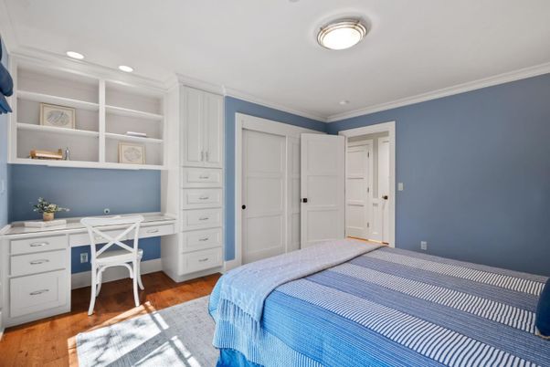 Bedroom, Home Office, Interior, Recessed Lighting, Wood Texture Flooring