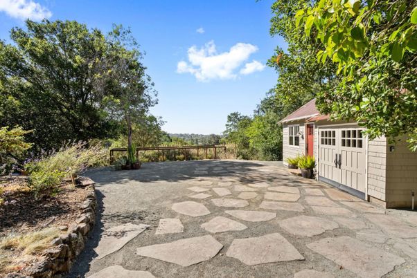 Backyard, Detached Garage, Exterior