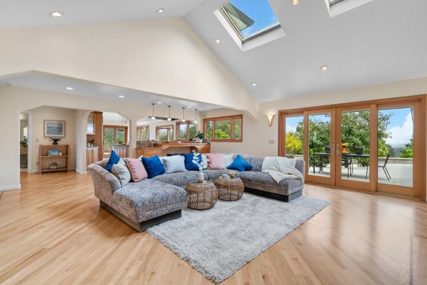 Interior, Kitchen, Living room, Pendant Lights, Recessed Lighting, Wood Texture Flooring