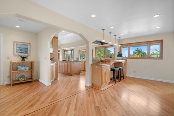 Interior, Kitchen, Pendant Lights, Recessed Lighting, Wood Texture Flooring